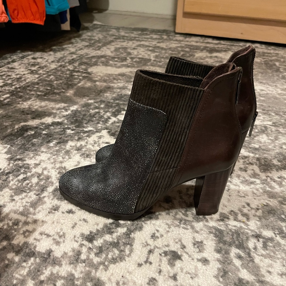 Donald J Oliver Color Block Boot - image 3